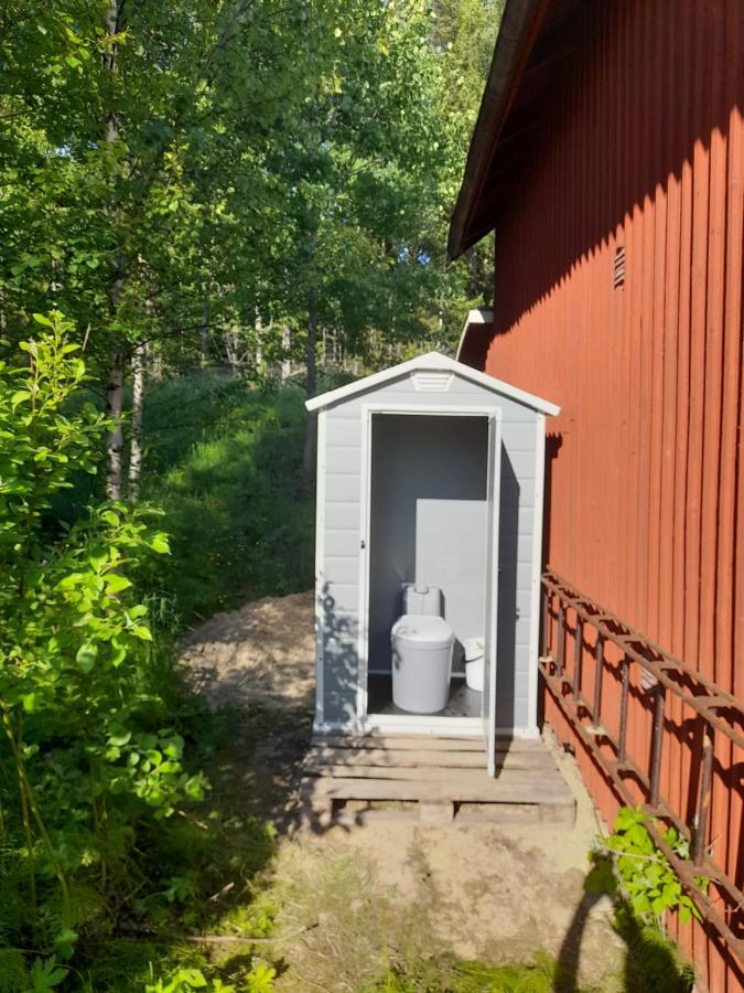 Small Bedroom, Outside Toilet, Shower Kitchen, 120 M From Sandbach Bräcke 외부 사진